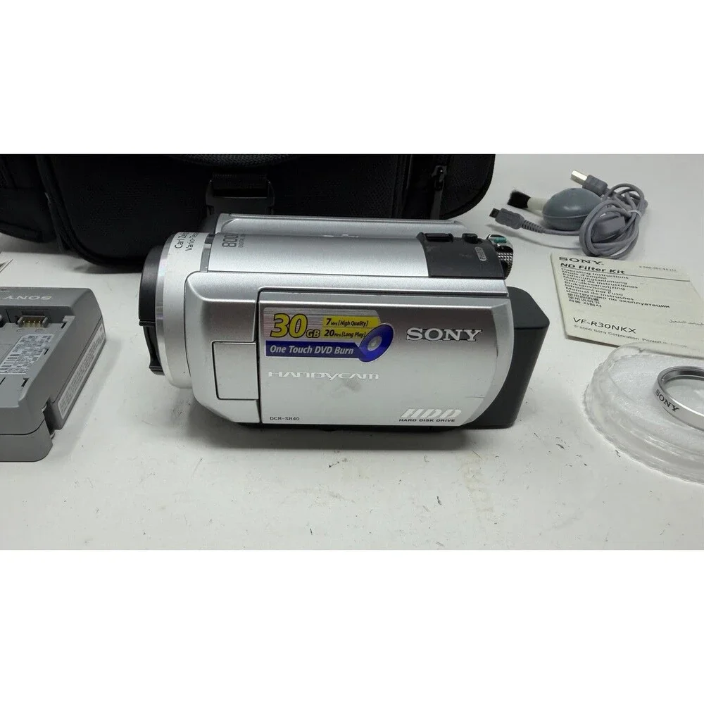 Sony Handycam DCR-SR40 Mini DV Camcorder 30 GB. With Charger, Case & Lens Filter